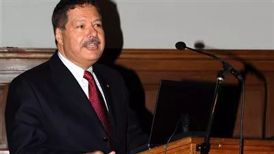 وزير التعليم العالي عن زويل: فقدنا رمزا خدم وطنه بإخلاص