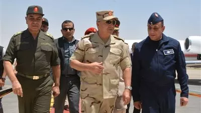 رئيس الأركان يعود إلى مصر بعد زيارة رسمية إلى السعودية 
