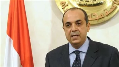 الحكومة تعد مشروع لمنح الإقامة للأجانب مقابل وديعة بالعملة الصعبة