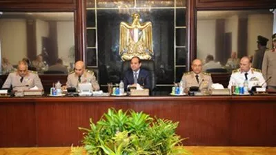 الأعلى للقوات المسلحة يشكل لجنة من كبار قادة الجيش لدراسة ملابسات الأحداث الإرهابية بـ