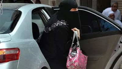 حملة نسائية للمطالبة بقيادة المرأة للسيارة فى 