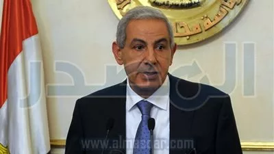 بمشاركة 