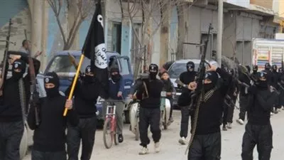 ” داعش ” تدعو لضرب مؤسسات الجيش و ” قناة السويس ” وإغتيال رجال الأعمال