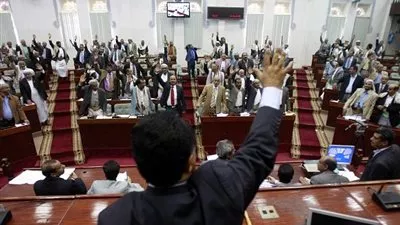 انقلابيو اليمن يفشلون في عقد جلسة برلمان 
