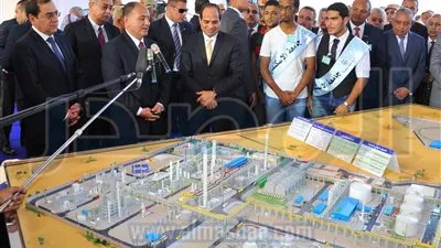 السيسي يفتتح مُجمع البتروكيماويات 