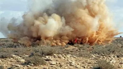 إصابة مجند فى انفجار عبوة ناسفة استهدفت حافلة جنود على طريق 