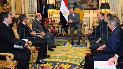 رئيس 