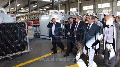 وزير الاستثمار يزور مدينة العاشر من رمضان