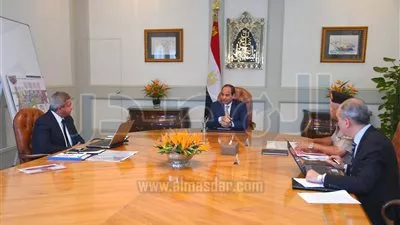 السيسي يؤكد أهمية الانتهاء من قانون المحليات قبل نهاية العام 