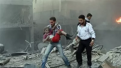 مقتل 11 طفلا في قصف لطيران النظام على الأحياء الشرقية لحلب