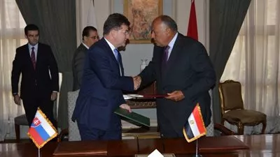 وزير الخارجية يلتقى نظيره السلوفاكى المرشح لمنصب أمين عام الأمم المتحدة