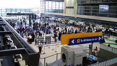 إغلاق مطار لوس أنجلوس بعد أنباء عن إطلاق نار