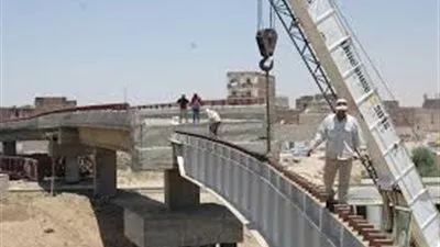 محافظ المنيا :الاستيلاء على ارض لانشاء كوبرى اعلى مزلقان السكك الحديدية 