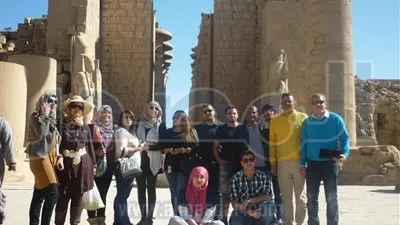 بالصور: الملتقى الرابع لابناء الجاليات المصرية وسط معالم الاقصر التاريخية