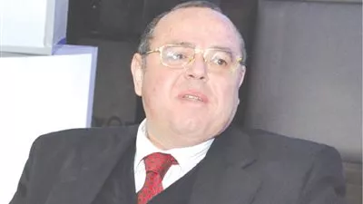 شريف فتحى: 