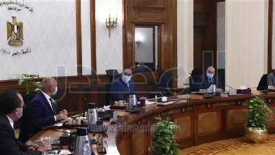وزير النقل: تنفيذ 67 محورًا وكوبري في الصعيد والدلتا بنهاية 2024