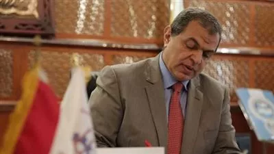 الخميس المقبل إجازة مدفوعة الأجر للعاملين بالقطاعين العام والخاص
