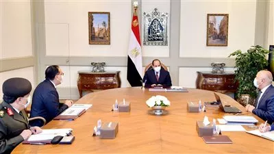 السيسي يوجه بسرعة الانتهاء من منظومة النقل الجماعي الجديدة