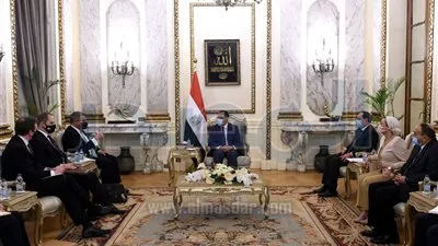 مصر تبحث سبل التعاون مع بريطانيا لإنجاح مؤتمر المناخ «COP27»