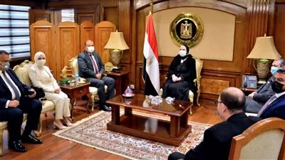 وزيرة التجارة تبحث سبل زيادة الصادرات المصرية للأسواق الأمريكية