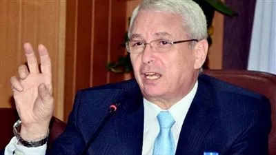 إصابة وزير 