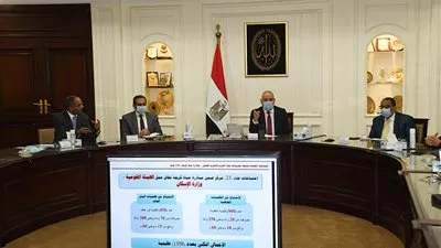 الجزار يتابع توصيل خدمات الصرف الصحي ضمن مبادرة «حياة كريمة»