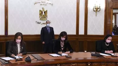 نيفين جامع: نتواصل مع آلاف العائدين من الخارج لمساعدتهم في إقامة مشروعات