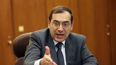 وزير البترول: لا توجد معوقات لتوريد 2 مليون برميل خام شهريا من العراق