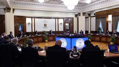 رئيس الوزراء يبحث مقترحات زيادة الصادرات المصرية