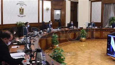 «مدبولي» يتابع خطوات زيادة الاعتماد علي الطاقة المتجددة في توليد الكهرباء