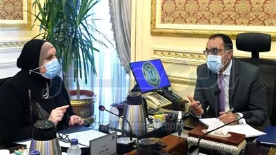 «جامع» تعرض أجندة لجنة الشراكة بين مصر والإمارات والأردن أمام رئيس الوزراء