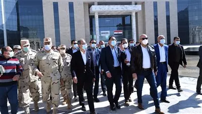 مدبولي: تكليف رئاسي بمراعاة المواصفات في إنشاءات العاصمة الإدارية