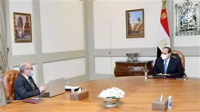 السيسى يوجه بإتاحة قاعدة البيانات التشريعية للوزارات والجهات الحكومية