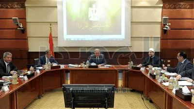 الحكومة تقر اتفاقا لتلقي 2.5 مليار دولار من السعودية