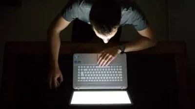 علاج الأمراض العقلية عبر الإنترنت