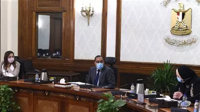 مدبولي يبحث فرص التعاون وزيادة الاستثمارات المشتركة المصرية القطرية