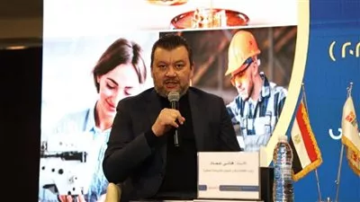 «تنمية المشروعات» يعتزم تمويل 7 مجمعات صناعية بقيمة 300 مليون جنيه