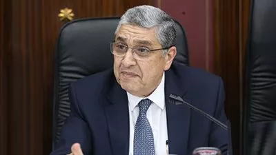شاكر يلتقي مدير مكتب بنك التعمير الألماني بالقاهرة لبحث سبل التعاون