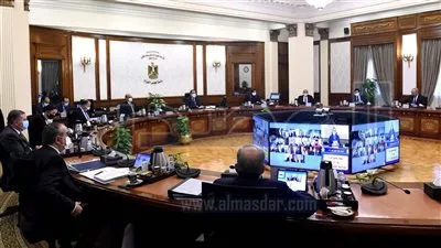 الحكومة تستعرض مقترح استراتيجية التوعية والثقافة المالية غير المصرفية