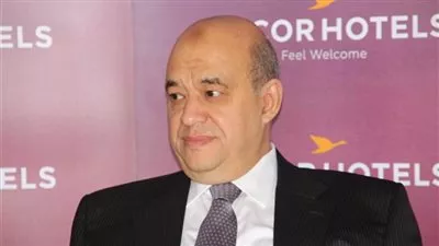 وزير السياحة يشارك في الدورة الـ 12 لمؤتمر 