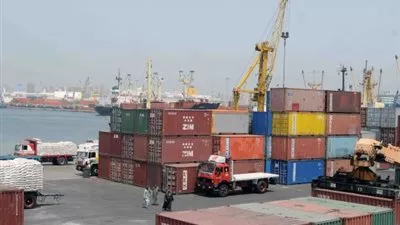 تأمين أرصفة وبوابات ميناء الإسكندرية خلال الاحتفالات بعيد العمال