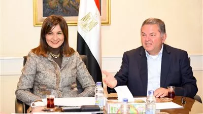 وزيرا قطاع الأعمال والهجرة يبحثان الاستعداد لمؤتمر «مصر تستطيع»