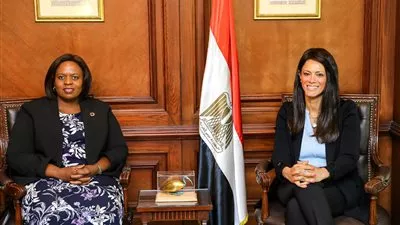«المشاط» تبحث التعاون المشترك مع مساعد الأمين العام للميثاق العالمي للأمم المتحدة 