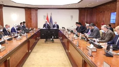 وزيرا السياحة والاتصالات يتابعان رفع كفاءة خدمة الإنترنت بالمنشآت الفندقية