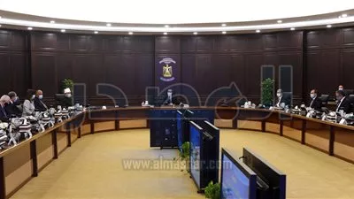 مجلس الوزراء يوافق على شروط التعيين في وظائف المعلمين بالأزهر الشريف