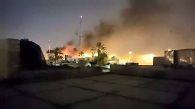 بالفيديو.. مقتل 10و العديد من الجرحى في انفجارات عنيفة أمام فندقين بـ