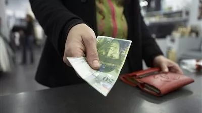 بالفيديو..انكماش الإقتصاد السويسري في الربع الأول من العام الحالى