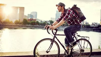 نمساوي يقود دراجته لمسافة 1450 كيلومترا في 58 ساعة