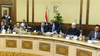 مجلس الوزراء يعتمد خطة عاجلة لاستعادة الحركة السياحية