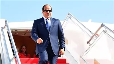 السيسي يصل قاعدة الملك سلمان العسكرية بالرياض